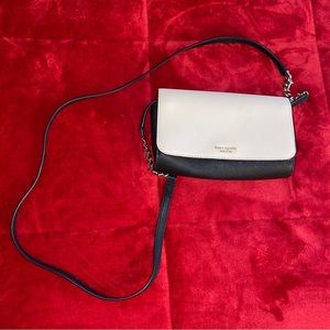 Small Kate Spade Cross Body Purse